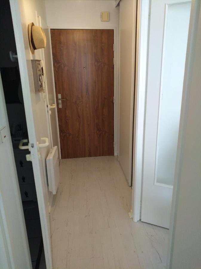 Appartement 2 Pieces Avec Une Grande Terrasse, 3 Etoiles, Wifi, Box Pour Vehicule Et Velos Les Sables-dʼOlonne Dış mekan fotoğraf
