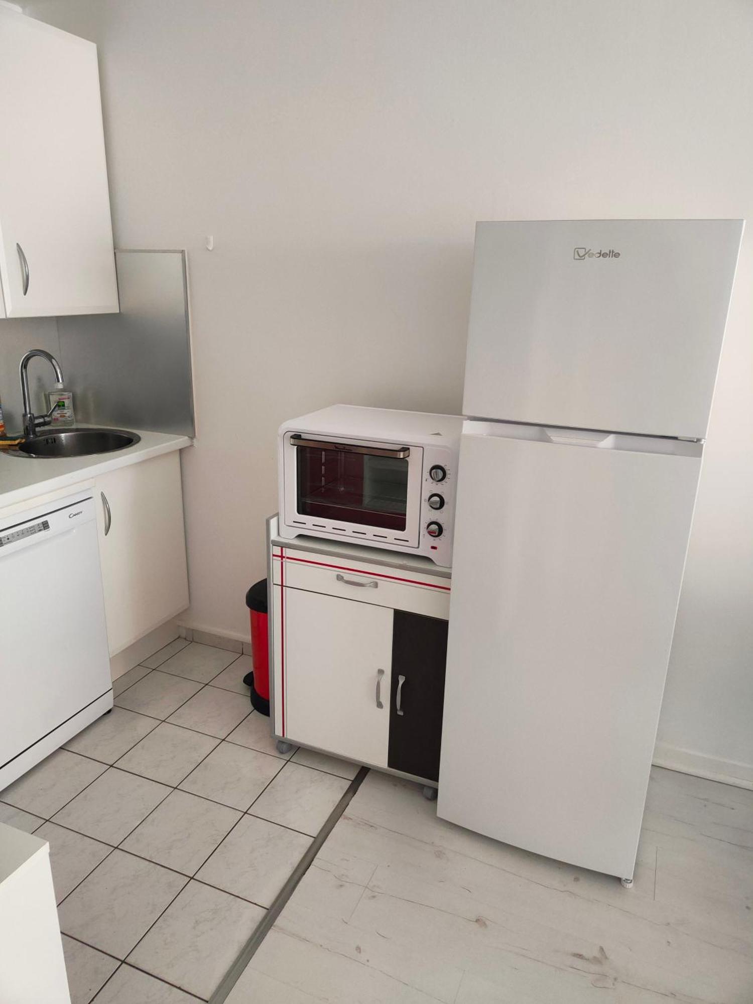 Appartement 2 Pieces Avec Une Grande Terrasse, 3 Etoiles, Wifi, Box Pour Vehicule Et Velos Les Sables-dʼOlonne Dış mekan fotoğraf